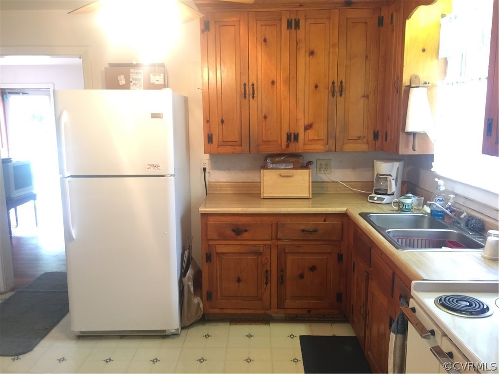 2310 Golden Road Richmond, VA 23230 - Photo 7 of 18 Gallery Image 7