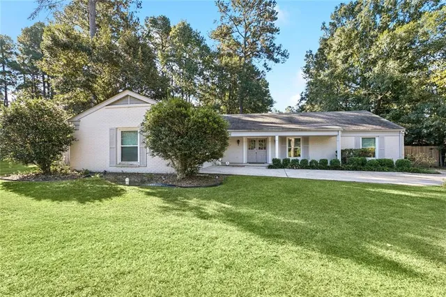 $2,750 | 107 Belle Terre Boulevard, Covington, LA 70433