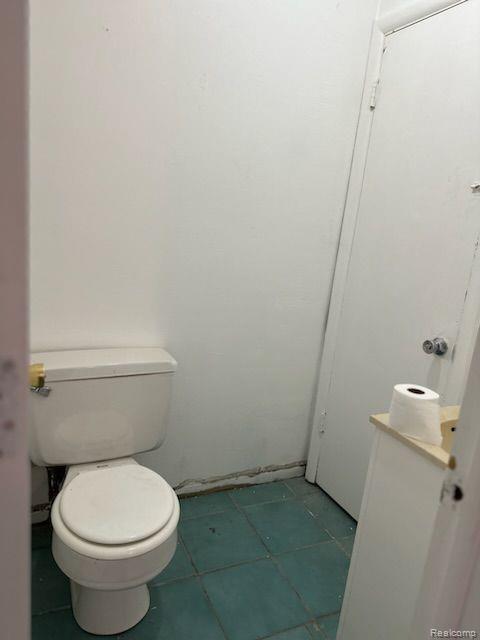 1724 South Custer Road Monroe, MI 48161 - Photo 17 of 62 Gallery Image 17