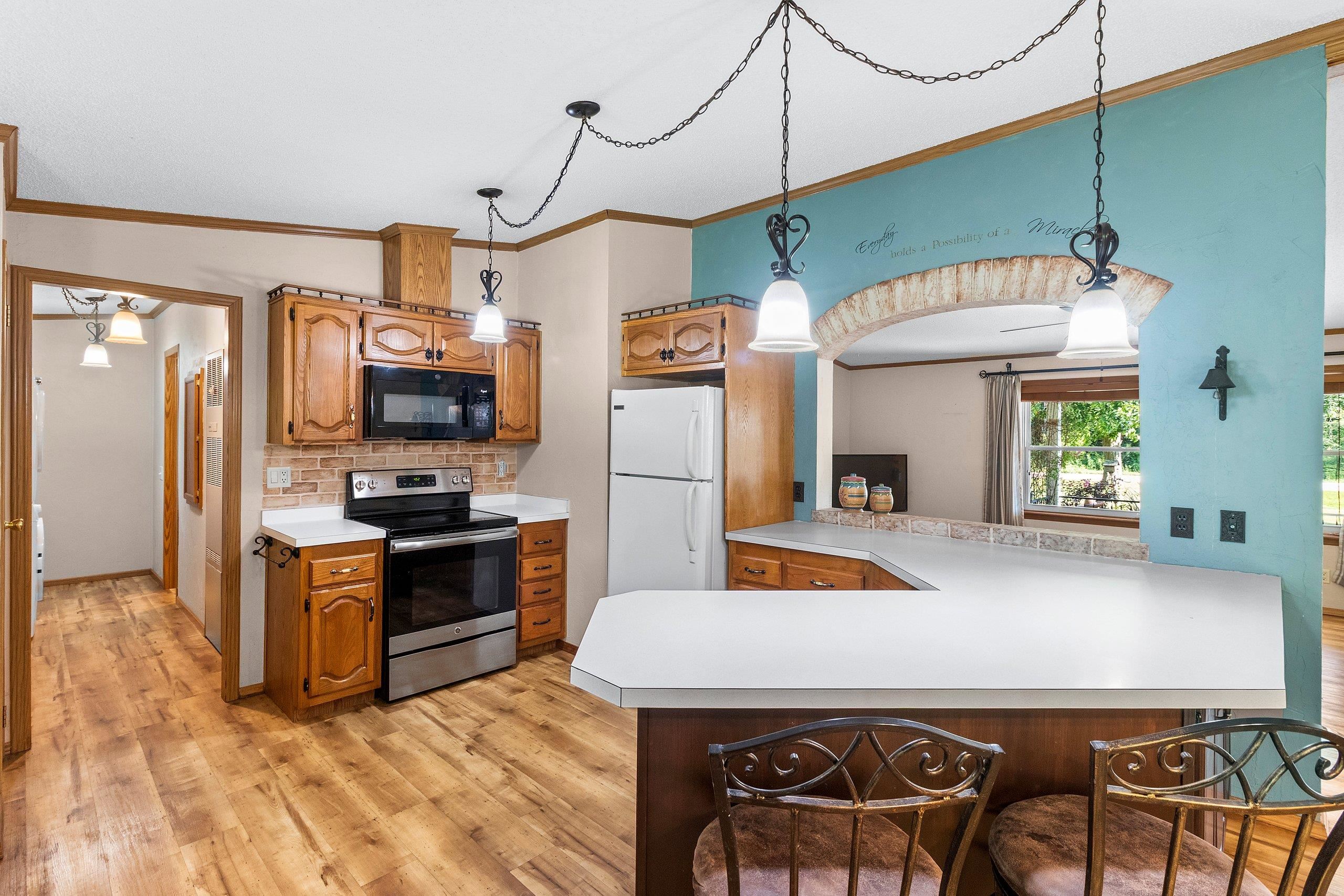 W10298 School Road Hortonville, WI 54944 - Photo 17 of 43