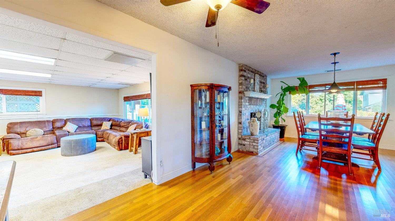 2142 Laguna Road Santa Rosa, CA 95401 - Photo 27 of 91 Gallery Image 27