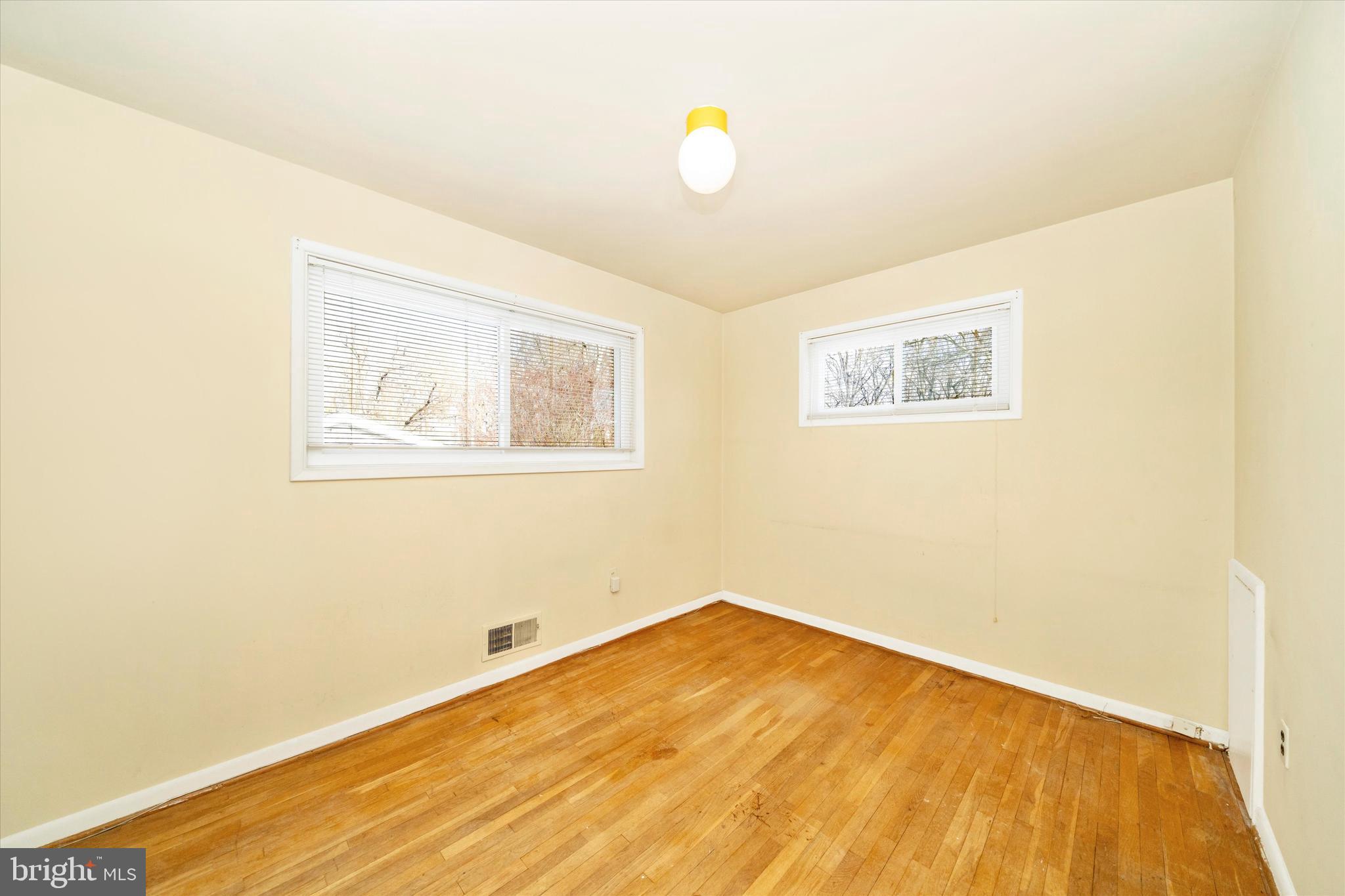 10812 Lombardy Road Silver Spring, MD 20901 - Photo 21 of 33