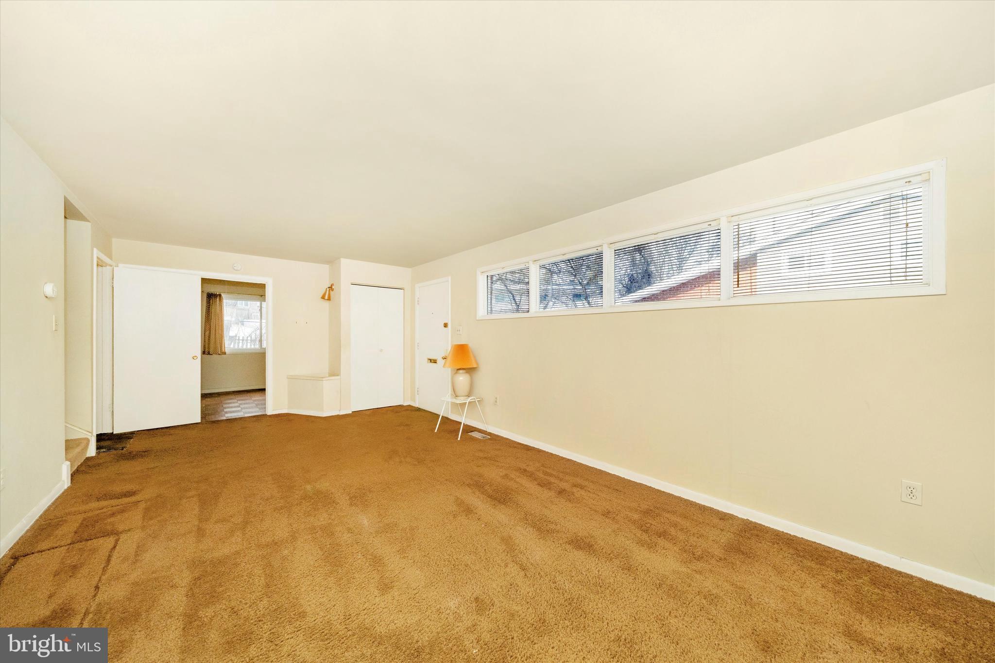 10812 Lombardy Road Silver Spring, MD 20901 - Photo 3 of 33