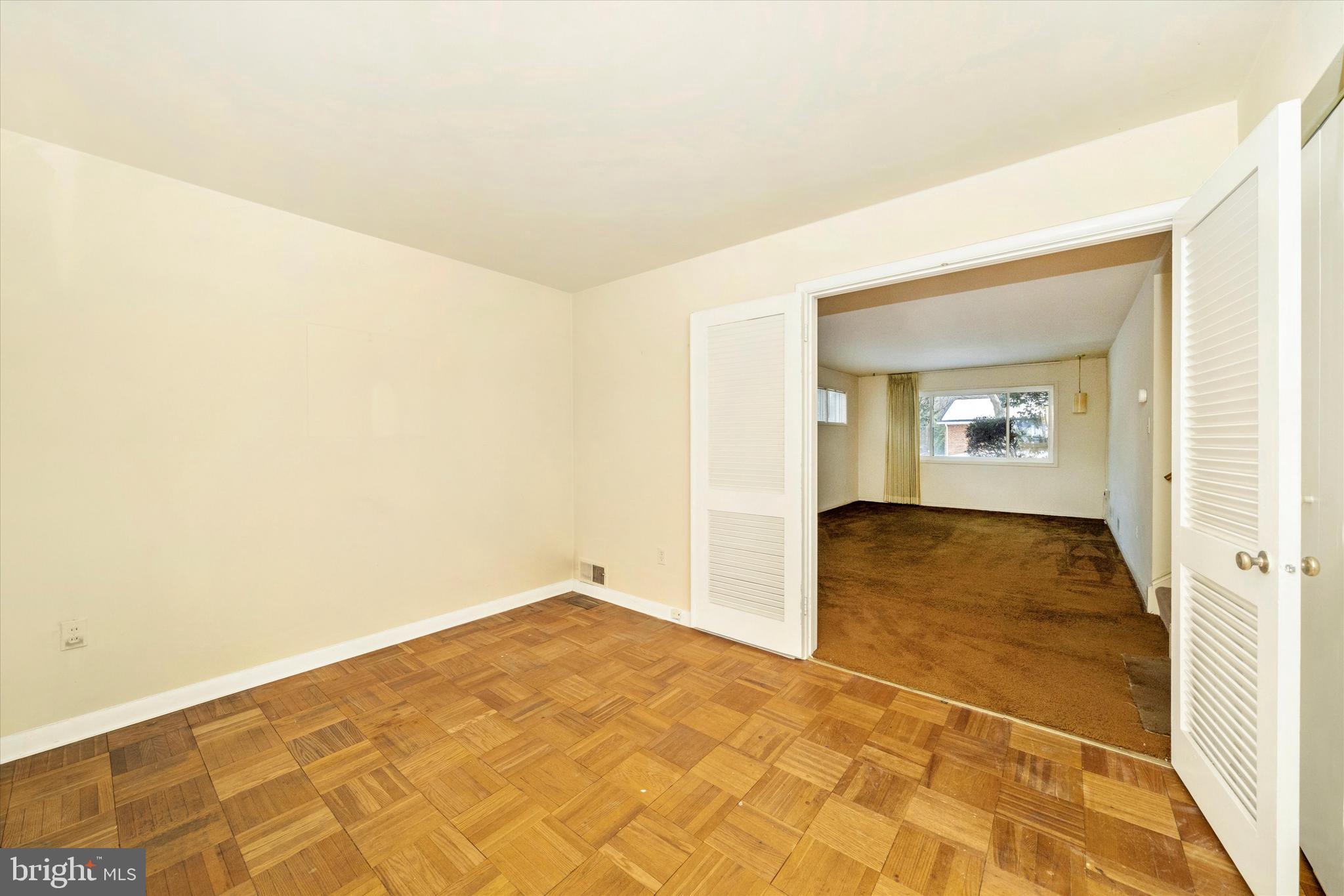 10812 Lombardy Road Silver Spring, MD 20901 - Photo 6 of 33