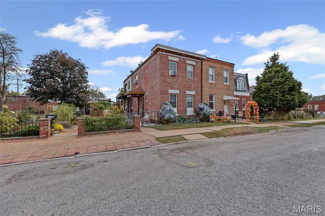 $149,900 | 7310 Minnesota Avenue, St. Louis, MO 63111