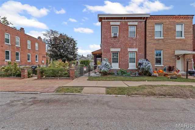 $149,900 | 7310 Minnesota Avenue, St. Louis, MO 63111