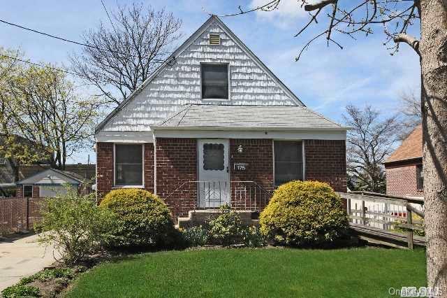 175 Wardwell Road Mineola, NY 11501 - Photo 1 of 1 Gallery Image 1