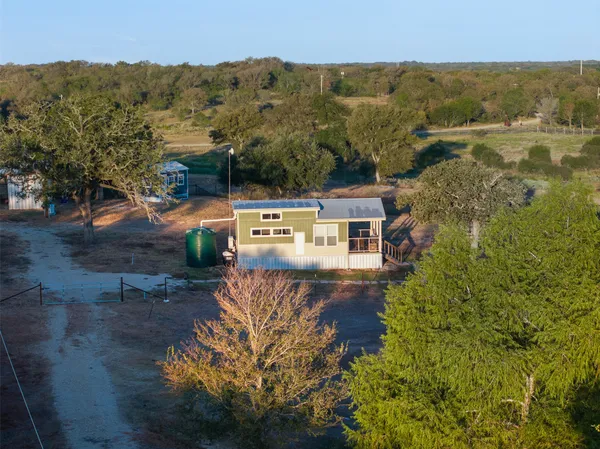 $625,000 | 3270 Fm 671, Luling, TX 78648