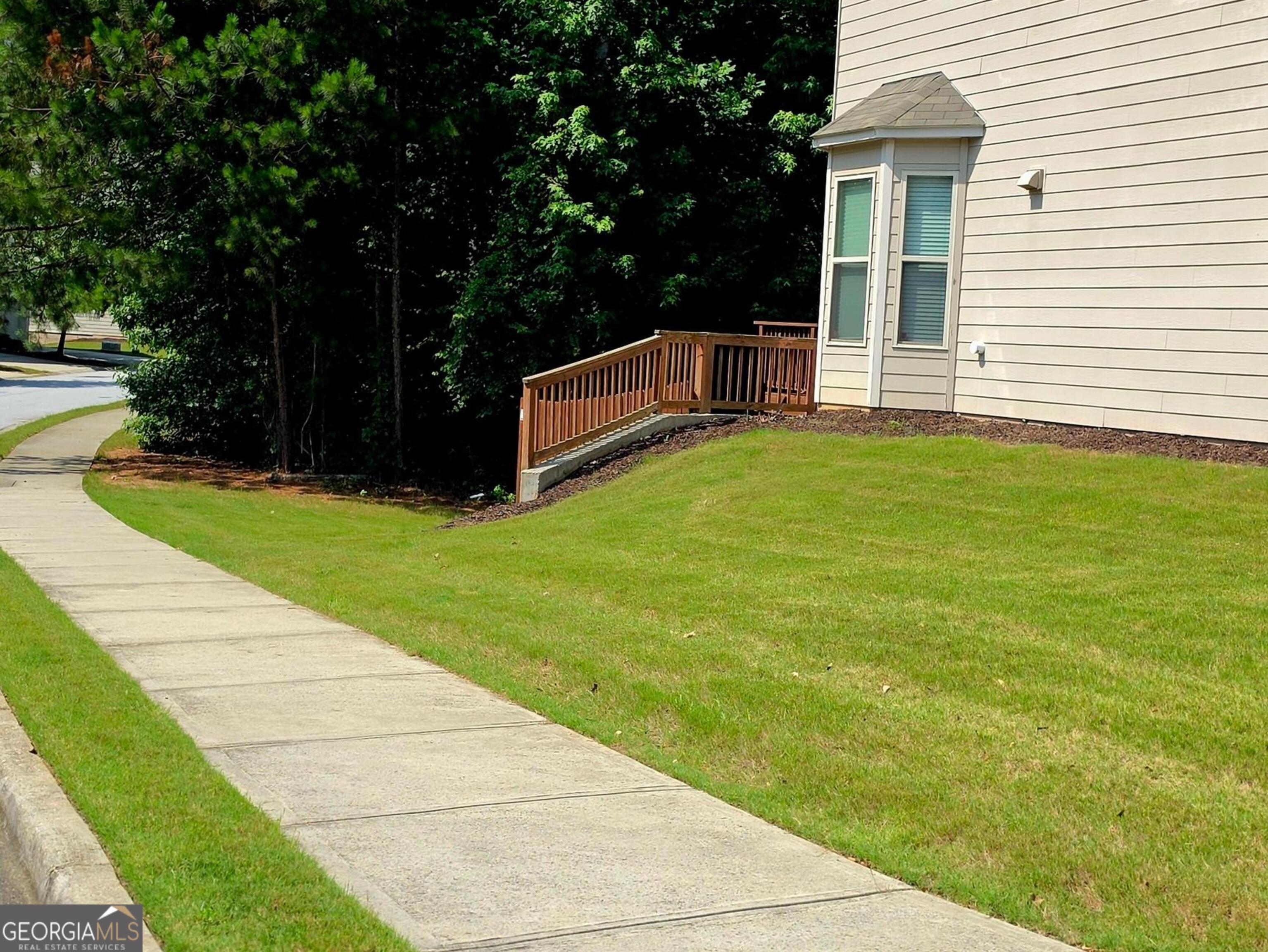 7527 Stone Creek Path Lithonia, GA 30038 - Photo 16 of 18