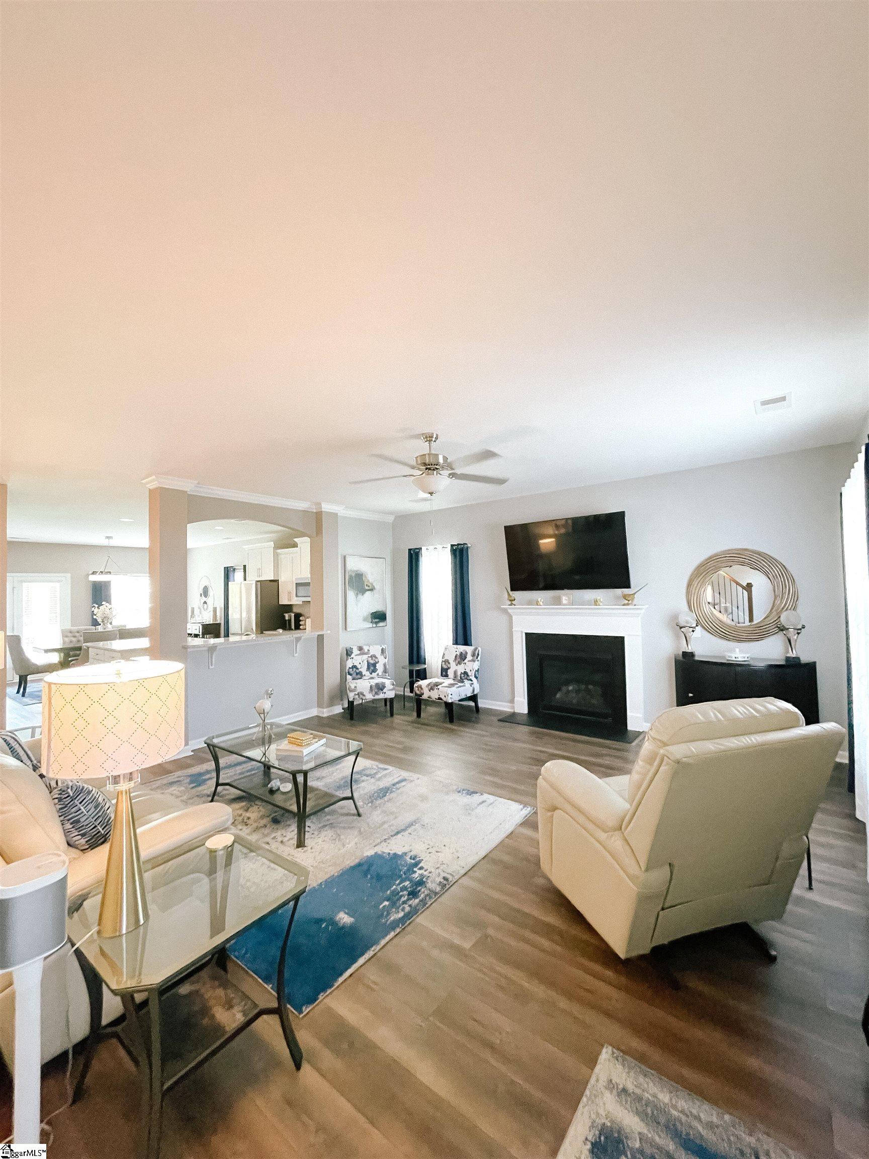 401 Yarrow Way Greenville, SC 29607 - Photo 5 of 33 Gallery Image 5