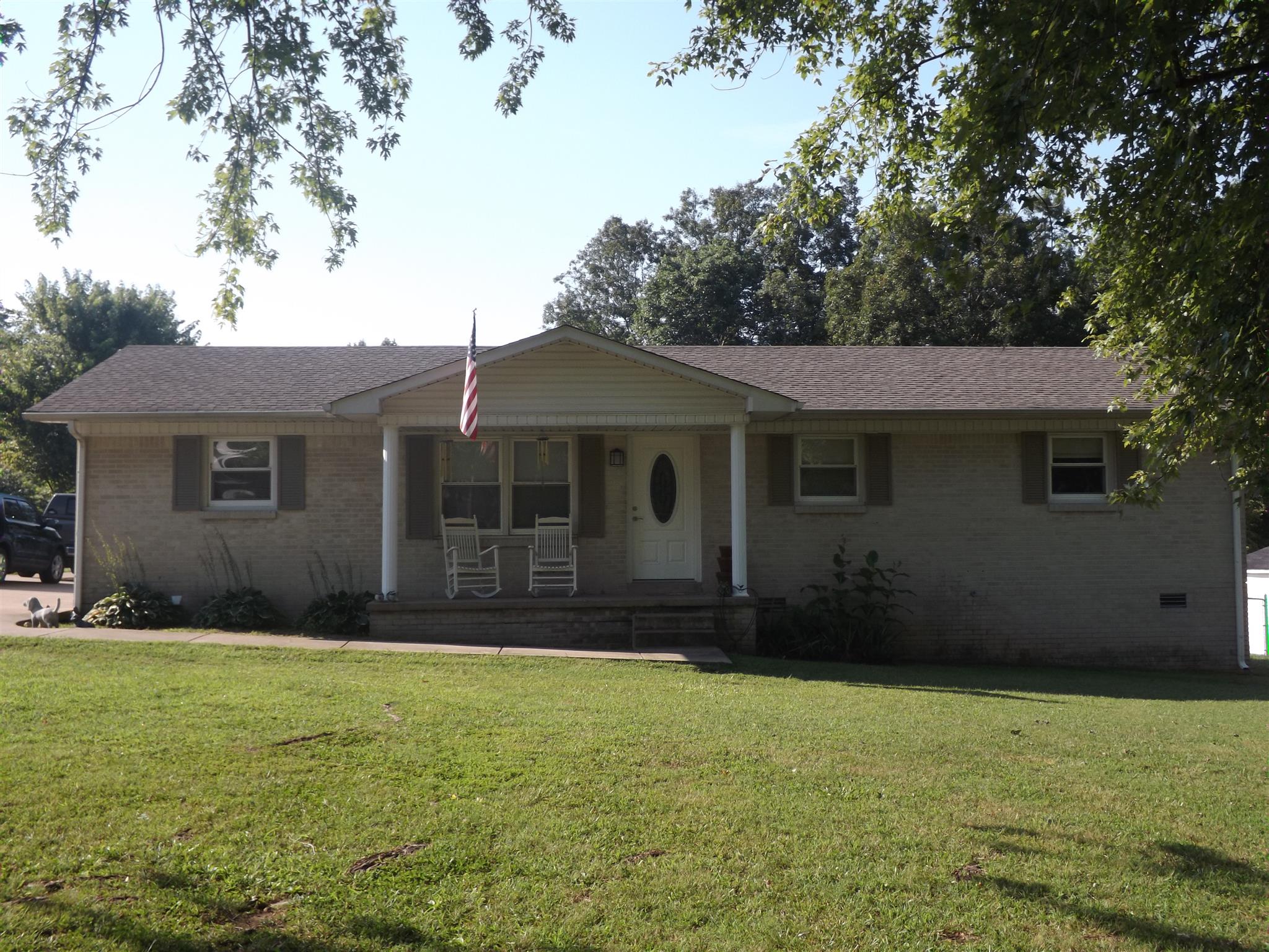 1397 Oak Grove Road Goodspring, TN 38460 - Photo 4 of 25 a view of a house with a yard