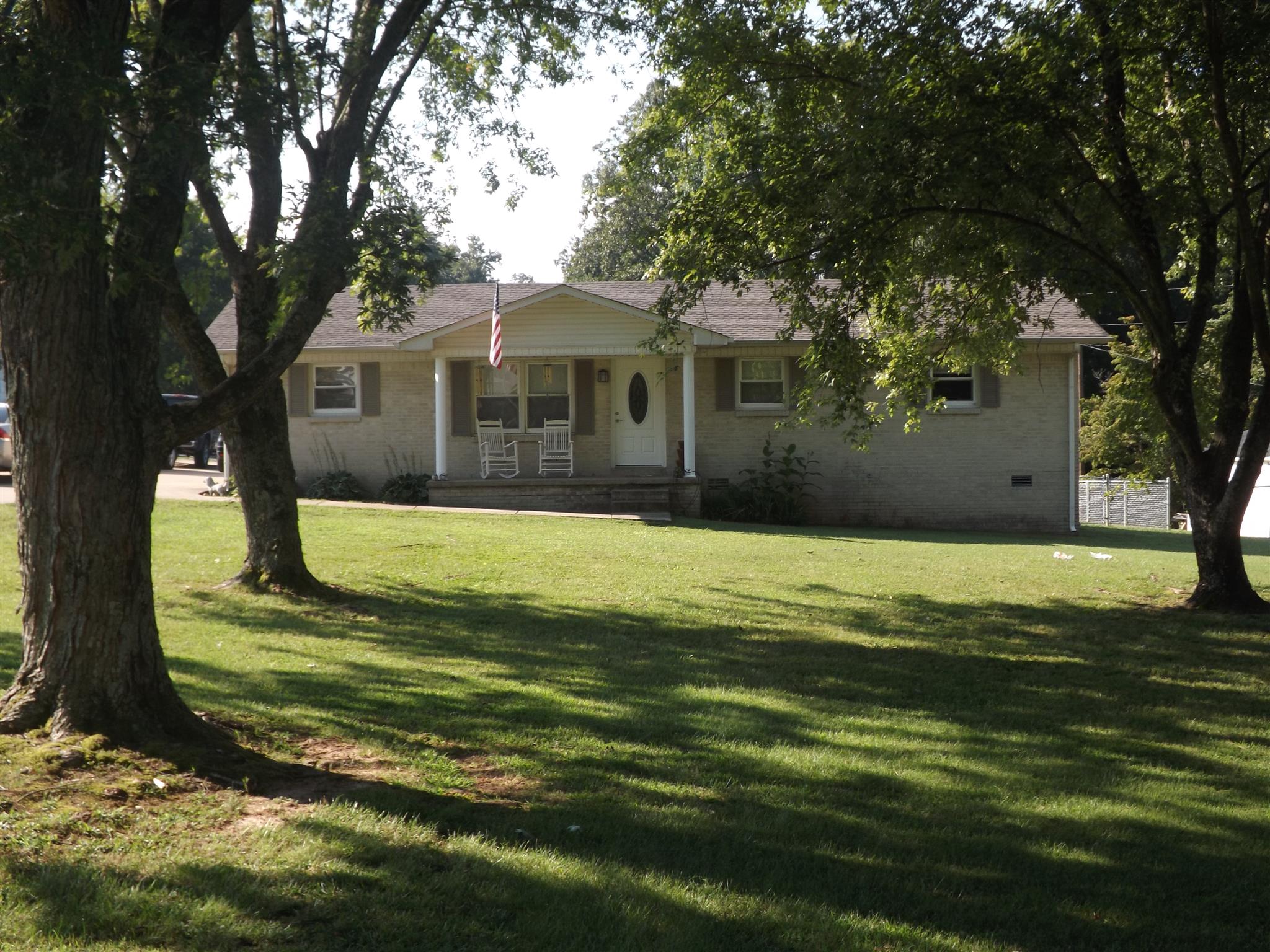 1397 Oak Grove Road Goodspring, TN 38460 - Photo 5 of 25 a view of a house with a yard