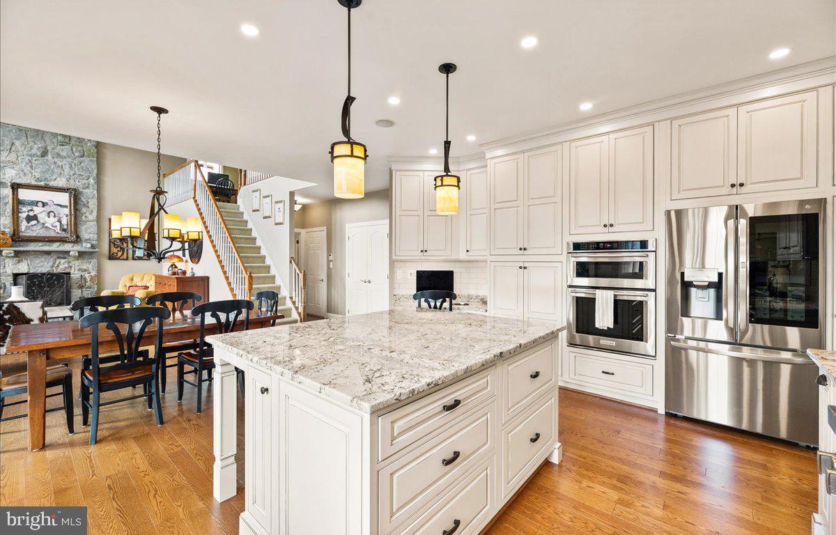 40859 Beechnut Road Leesburg, VA 20175 - Photo 17 of 81 Completely Renovated Kitchen