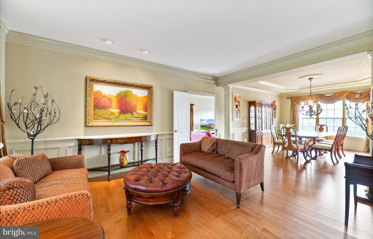 40859 Beechnut Road Leesburg, VA 20175 - Photo 22 of 81 Formal Living Room
