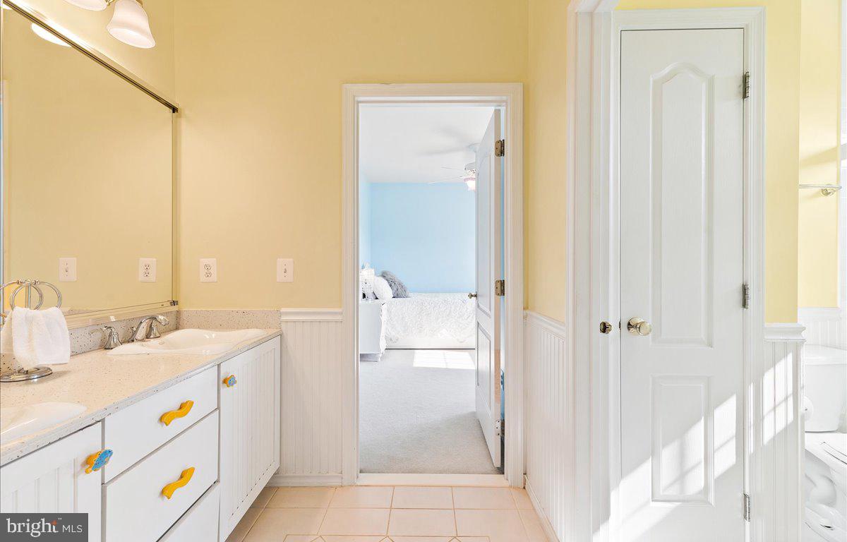 40859 Beechnut Road Leesburg, VA 20175 - Photo 39 of 81 Jack/Jill Bathroom