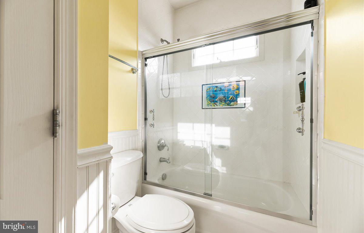40859 Beechnut Road Leesburg, VA 20175 - Photo 40 of 81 Jack/Jill Bathroom