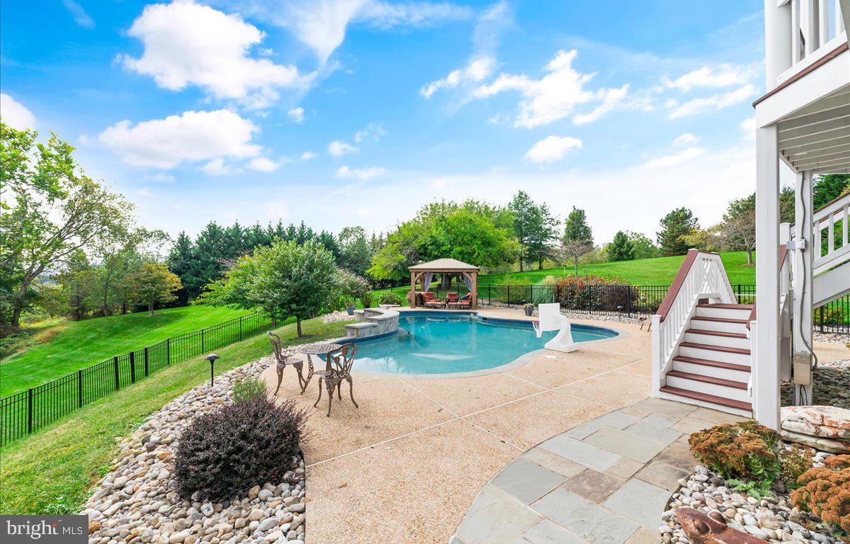 40859 Beechnut Road Leesburg, VA 20175 - Photo 66 of 81 Pool