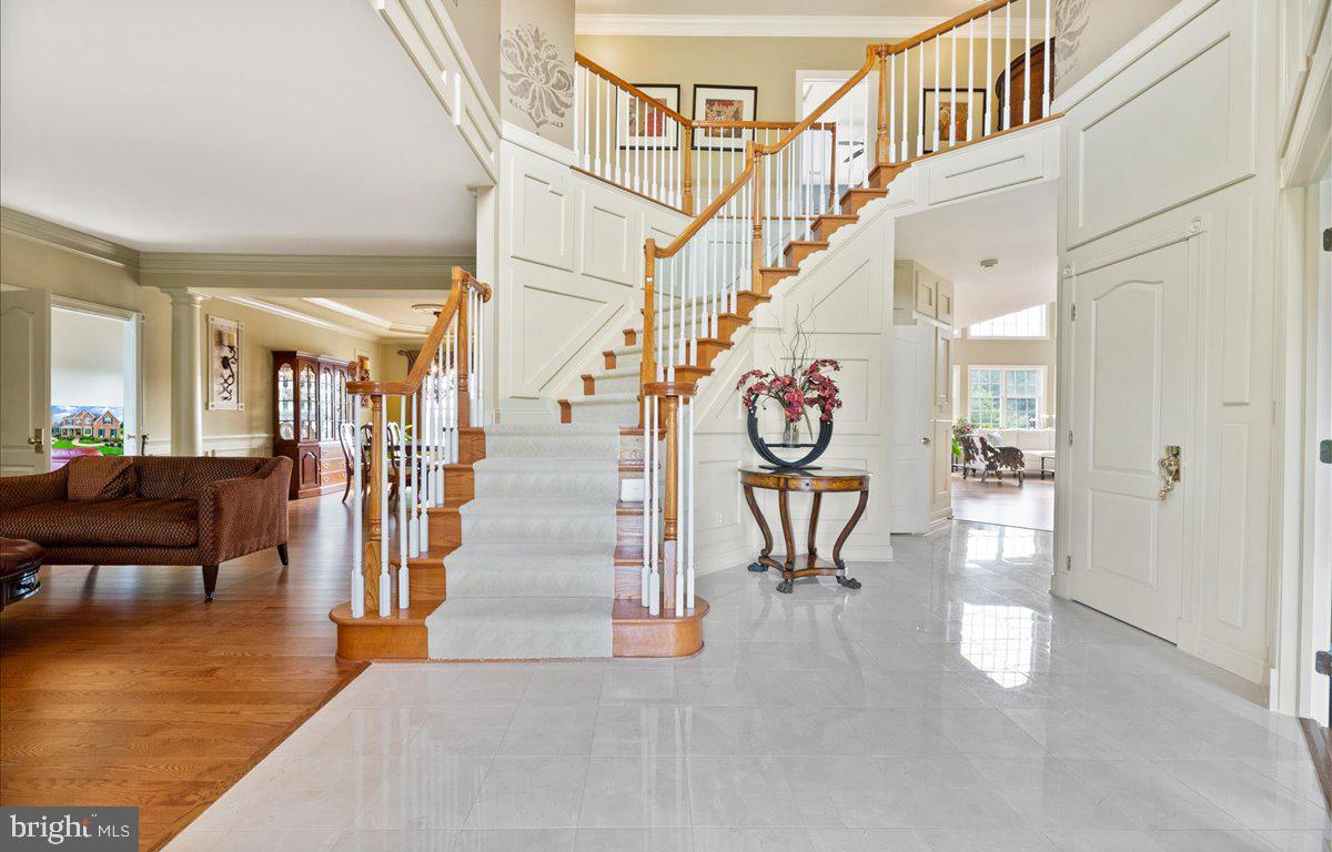 40859 Beechnut Road Leesburg, VA 20175 - Photo 8 of 81 Foyer