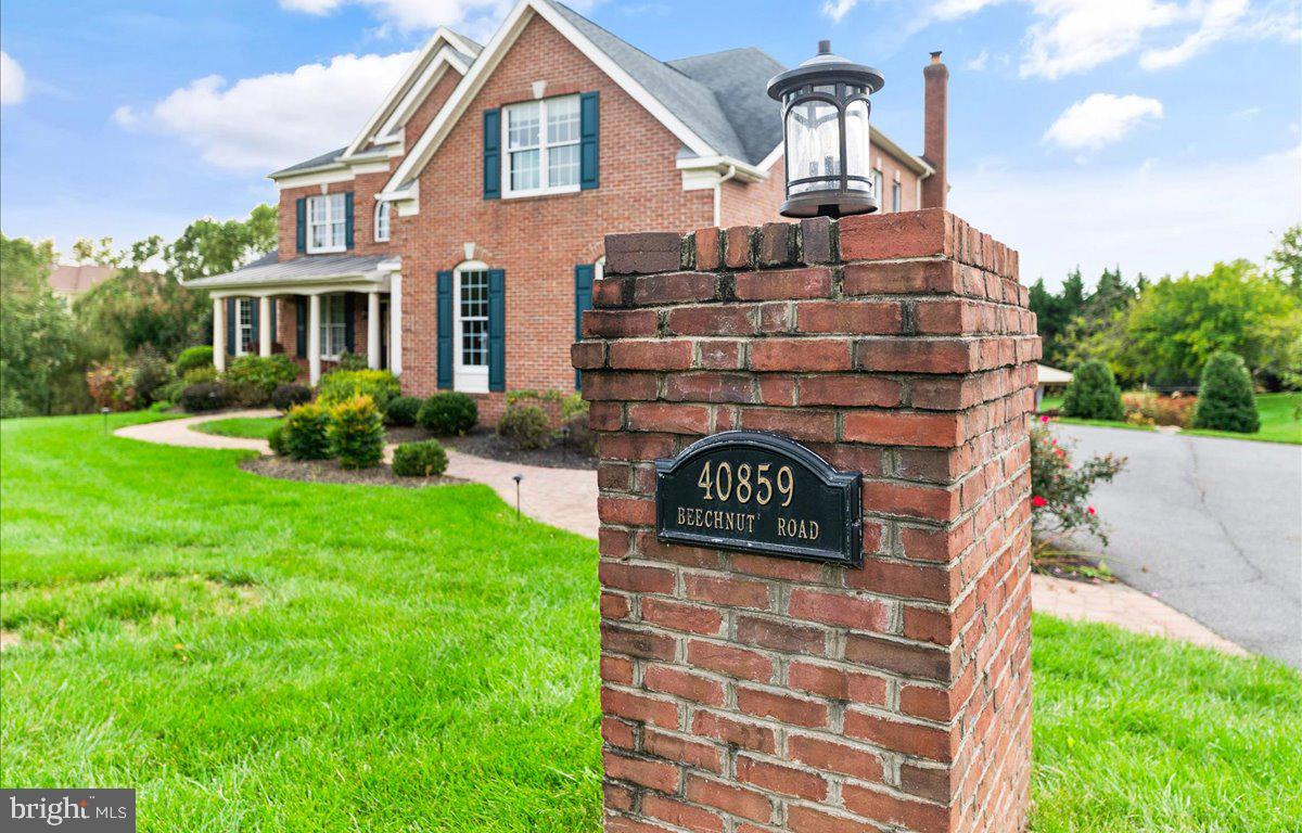 40859 Beechnut Road Leesburg, VA 20175 - Photo 75 of 81 Front of the home