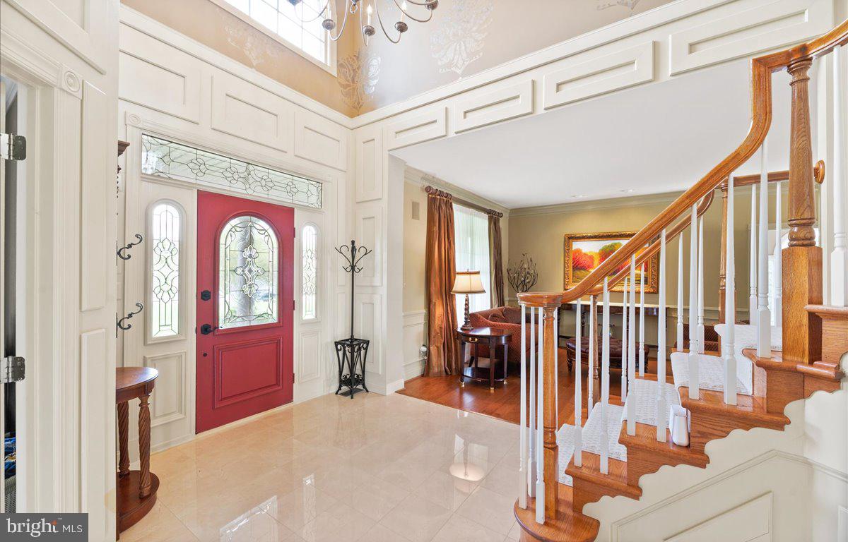 40859 Beechnut Road Leesburg, VA 20175 - Photo 9 of 81 Foyer