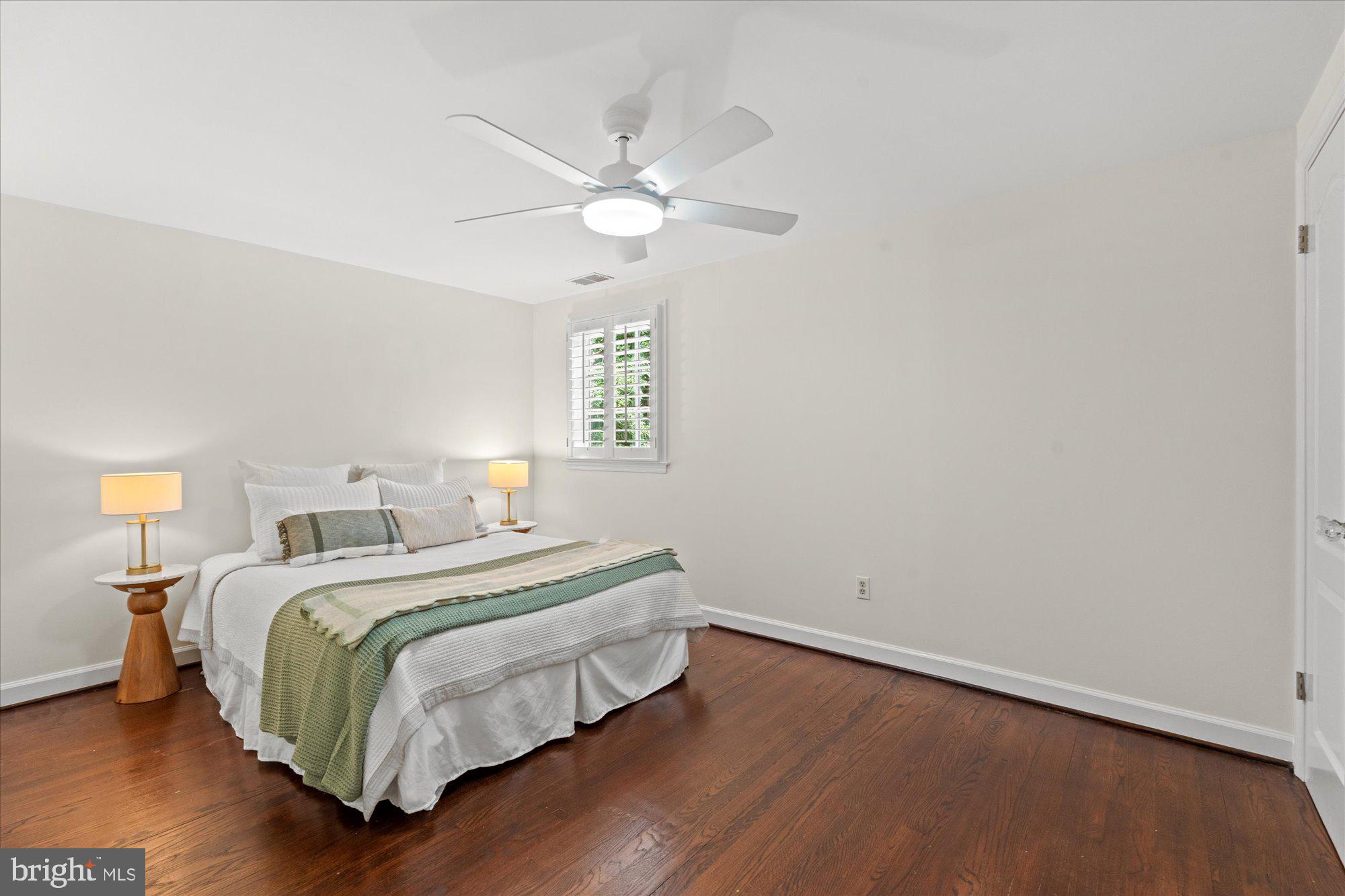 301 Columbia Road Alexandria, VA 22302 - Photo 50 of 82 Bedroom 4