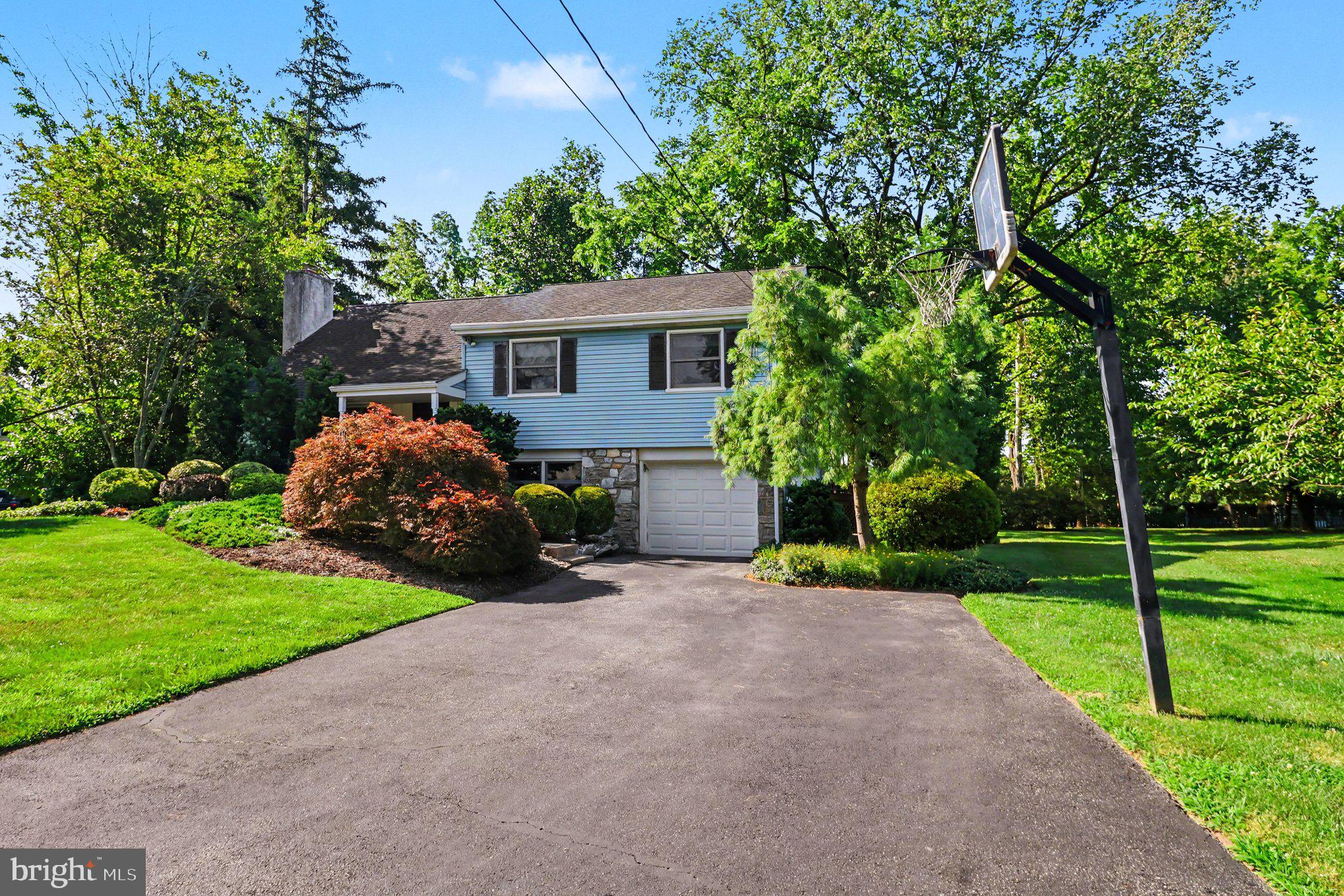 1229 Hoffman Road Ambler, PA 19002 - Photo 3 of 52 Gallery Image 3