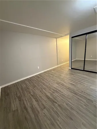 $1,125,000 | 8208 Chas Circle, Pleasant Valley, MO 64068