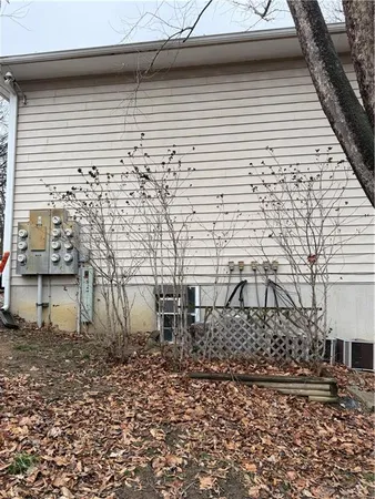 $1,125,000 | 8208 Chas Circle, Pleasant Valley, MO 64068