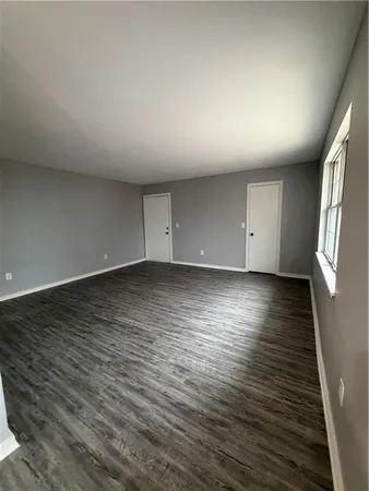 $1,125,000 | 8208 Chas Circle, Pleasant Valley, MO 64068