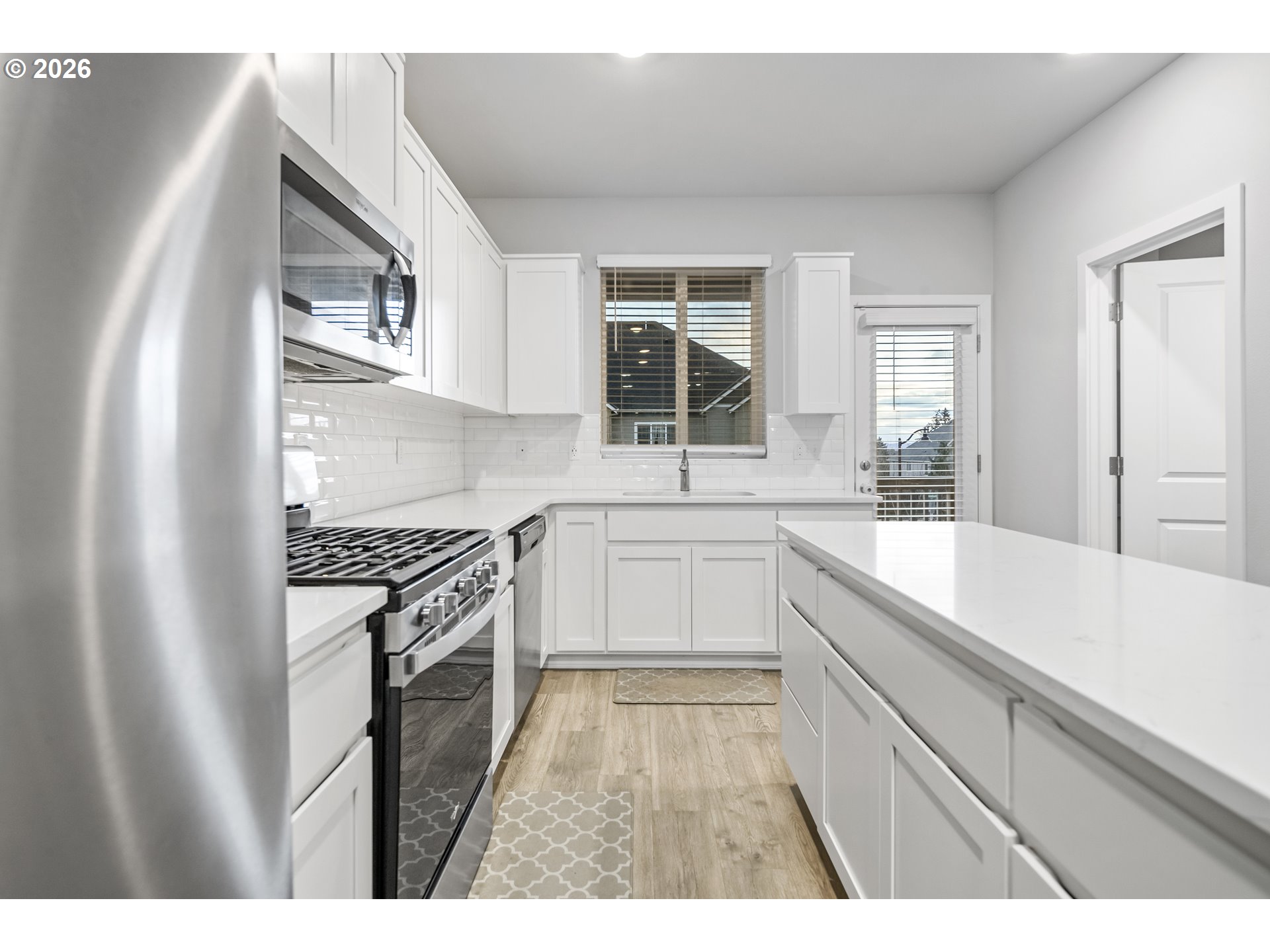 15784 Northwest Brugger Road Portland, OR 97229 - Photo 13 of 35