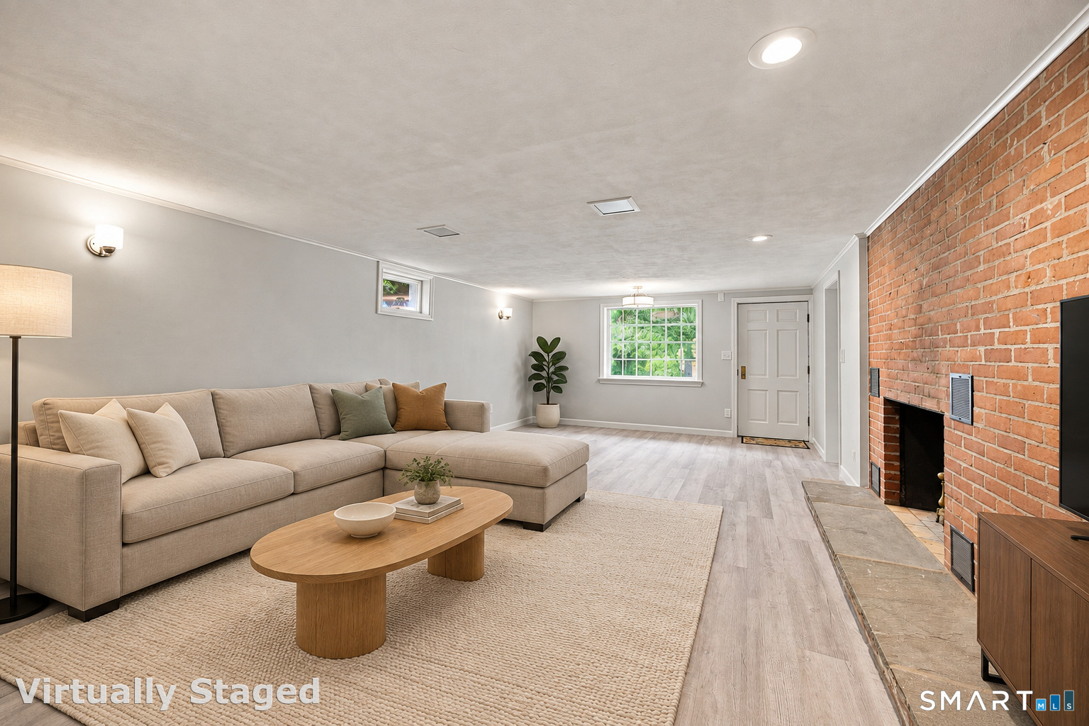 16 Oakhurst Road Simsbury, CT 06070 - Photo 31 of 40 Gallery Image 31