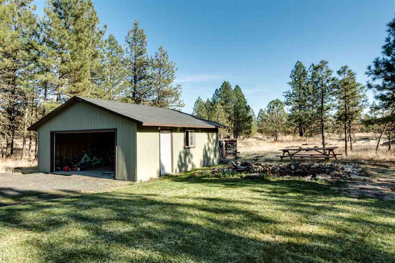 27207 West Tucker Prairie Road Cheney, WA 99004 - Photo 8 of 20