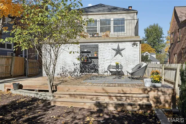 $499,900 | 7712 Stanford Avenue, St. Louis, MO 63130