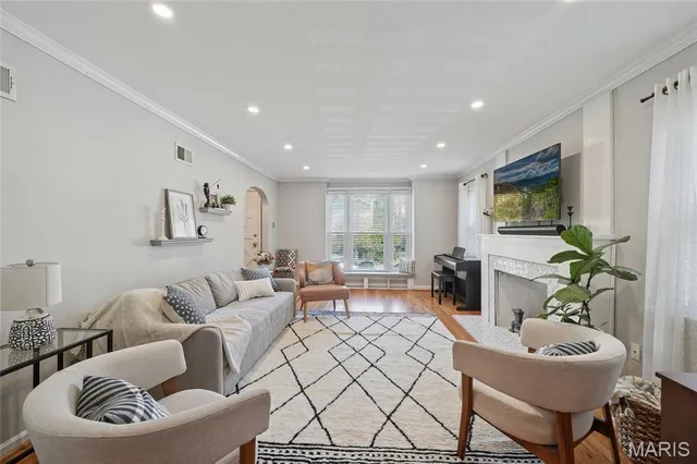 $499,900 | 7712 Stanford Avenue, St. Louis, MO 63130