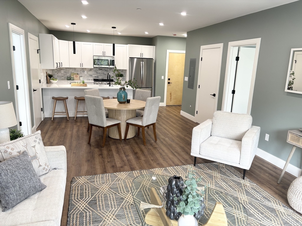 1391 Main Street, Unit 306 Walpole, MA 02081 - Photo 12 of 35