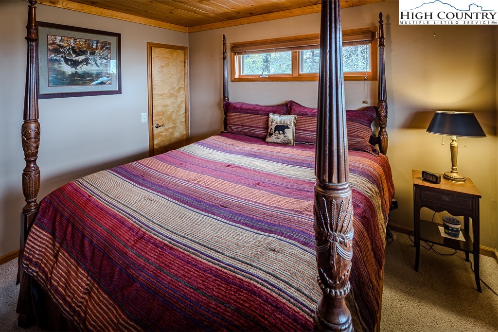 112 North Pinnacle Ridge Road Beech Mountain, NC 28604 - Photo 24 of 37