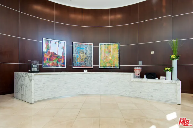 $8,000 | 13700 Marina Pointe Drive, Unit 1423, Marina del Rey, CA 90292