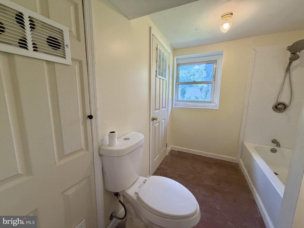 322 Nicholson Road Mount Ephraim, NJ 08059 - Photo 34 of 52