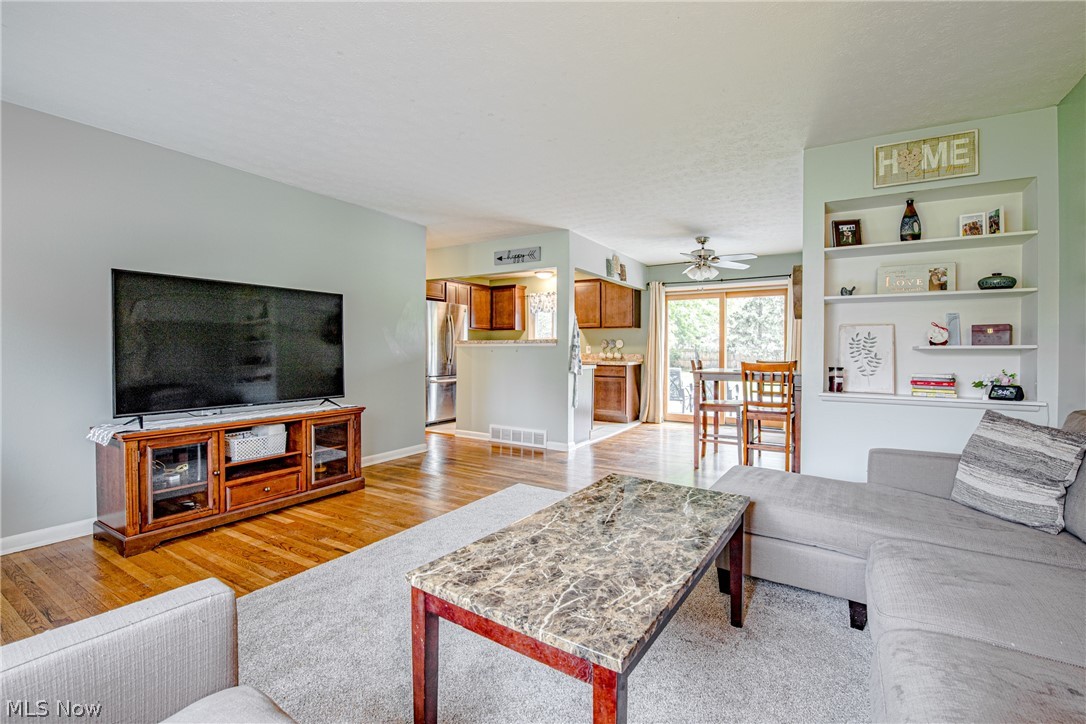 12954 West Sprague Road Parma, OH 44130 - Photo 3 of 21 Gallery Image 3