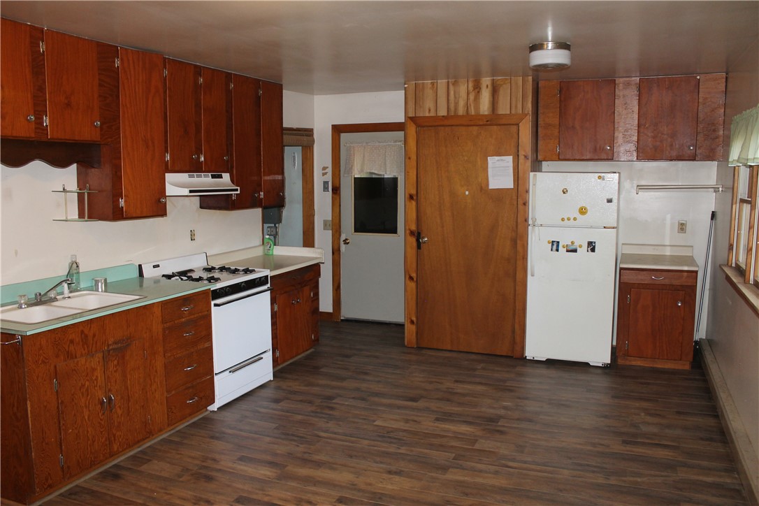 3945 Arcadia Zurich Norris Road Arcadia, NY 14489 - Photo 14 of 23