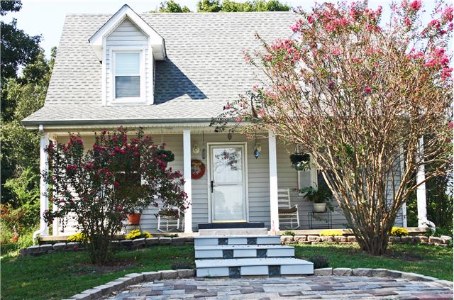 3848 Shiloh Canaan Road Palmyra, TN 37142 - Photo 2 of 19 Welcome Home