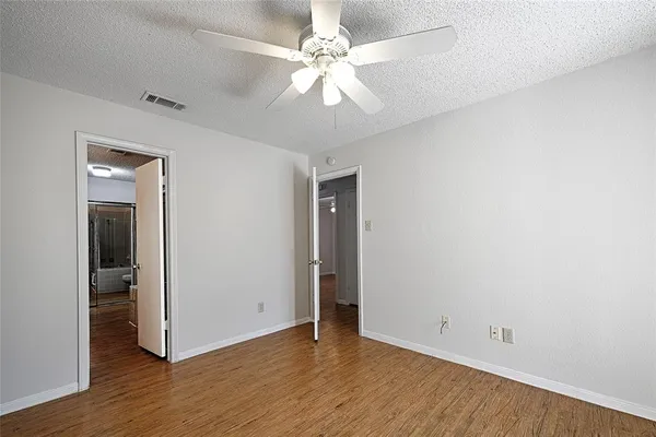 $156,000 | 2109 Rainbow Drive, Unit 4420, Arlington, TX 76011