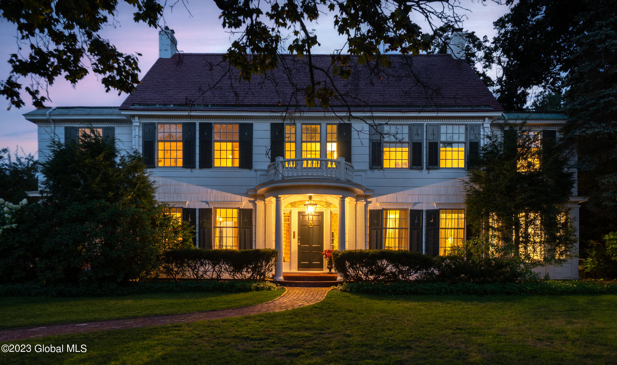 21 Marion Avenue, Albany, NY 12203 Compass