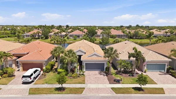 $589,900 | 19454 Rizzuto Street, Venice, FL 34293