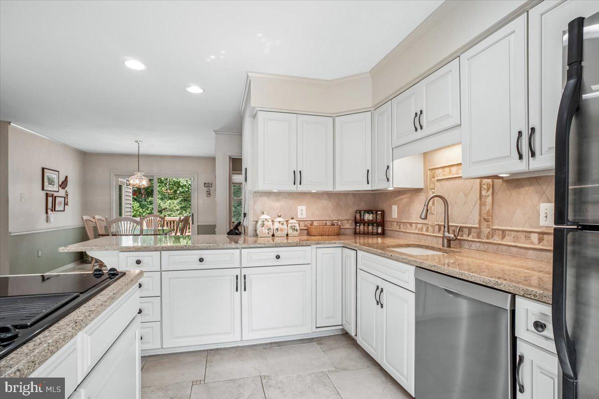 7606 Rustle Ridge Court Fairfax Station, VA 22039 - Photo 19 of 57