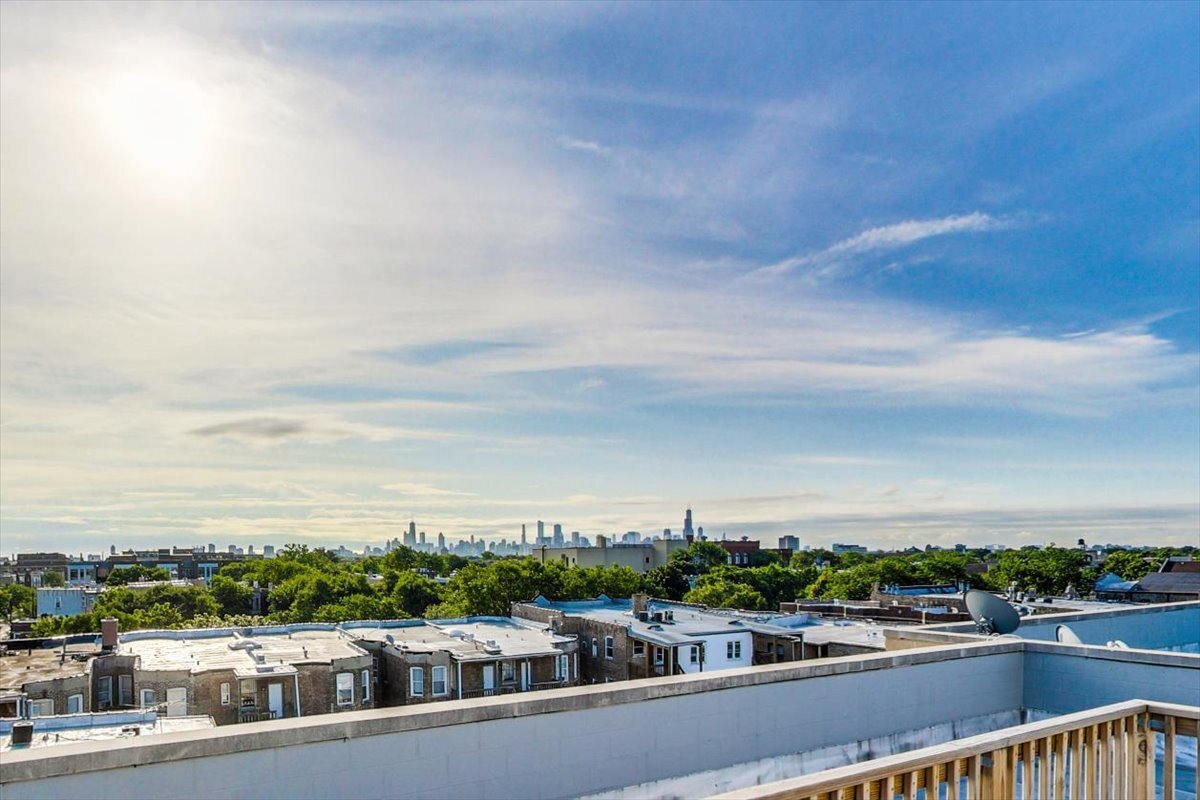 3021 West Armitage Avenue, Unit 208 Chicago, IL 60647 - Photo 18 of 18 a view of city view and lake view