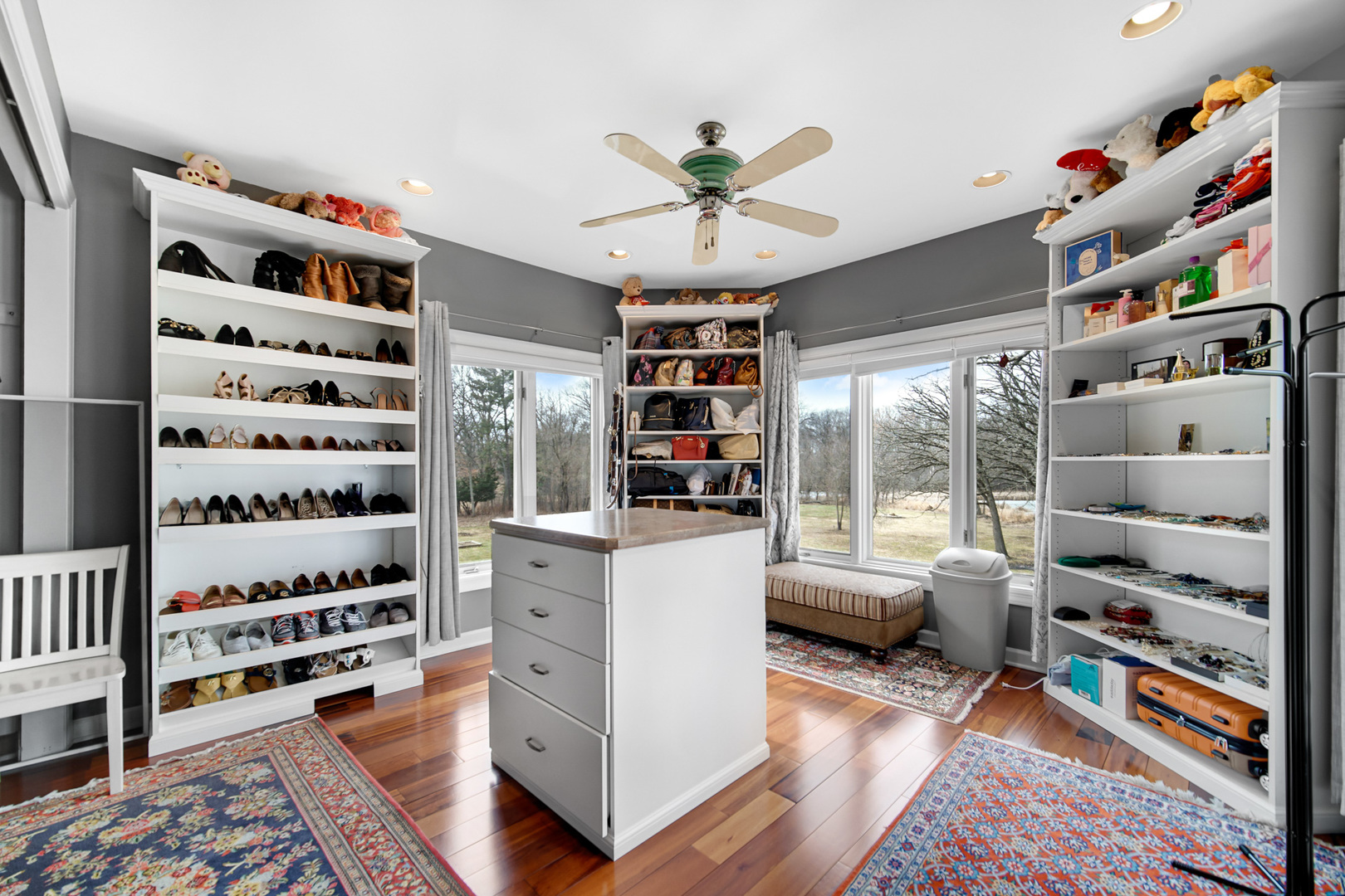 1N424 Indian Knoll Road West Chicago, IL 60185 - Photo 15 of 27