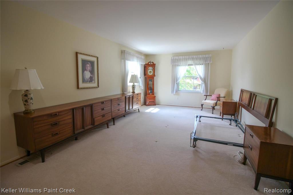 622 Bridgestone Drive Rochester Hills, MI 48309 - Photo 20 of 45