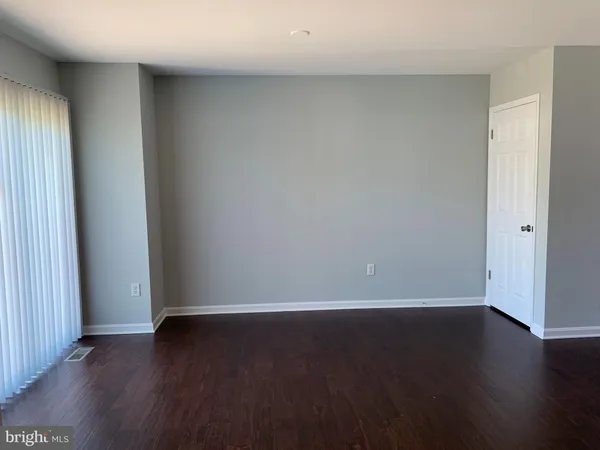 $2,500 | 25 Open Gate Court, Nottingham, MD 21236