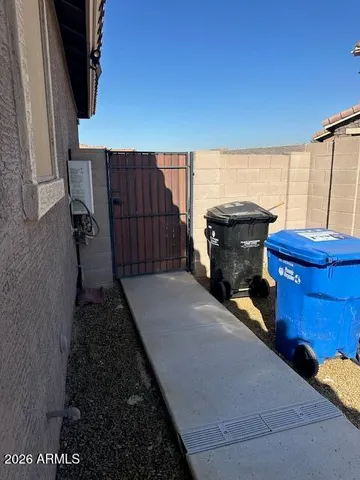 $3,000 | 3405 West Alta Vista Road, Phoenix, AZ 85041